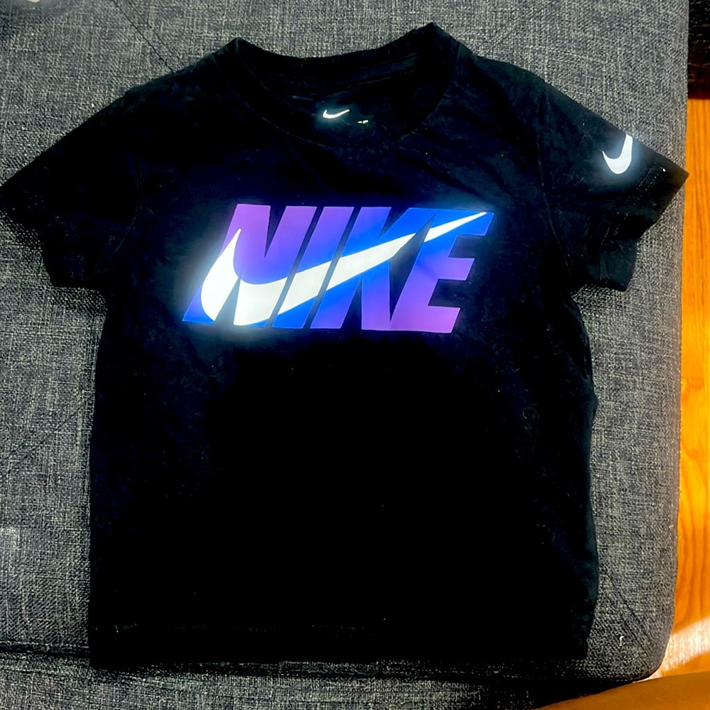 Nike Tee